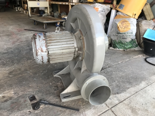 ขายโบลเวอร์ดูด-เป่าอากาศแบบใบเทอร์โบ LDL Turbo Blower 5HP. 380V made inTaiwan สภาพสวย หมุนนิ่ม ให้ลม ขายโบลเวอร์ดูด-เป่าอากาศแบบใบเทอร์โบ LDL Turbo Blower 5HP. 380V made inTaiwan สภาพสวย หมุนนิ่ม ให้ลม