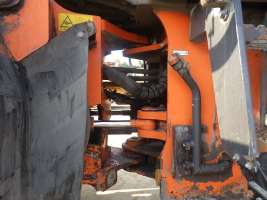 ขายรถตัก ยี่ห้อ Hitachi รุ่น ZW180