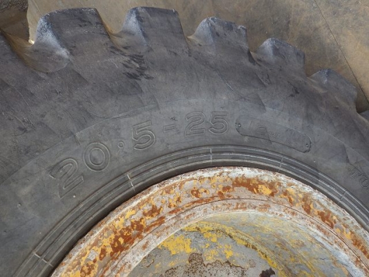 ขายรถตัก ยี่ห้อ Hitachi รุ่น ZW180