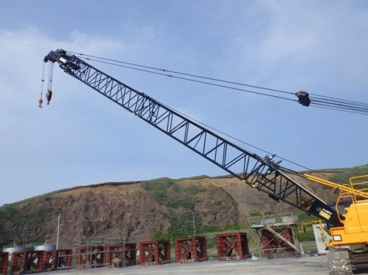 รถเครนตีนตะขาบ KOBELCO รุ่น 7070 G