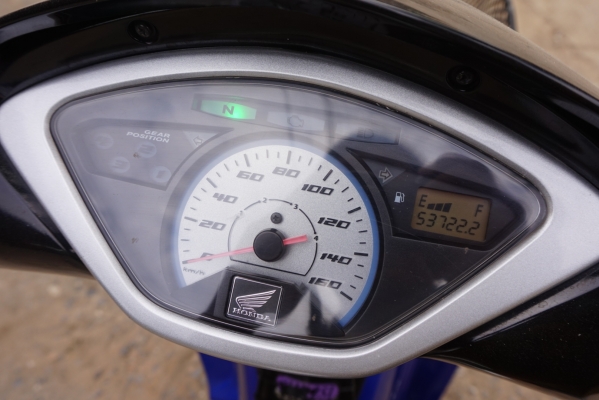 Honda wave 125 I สตาร์ทมือ