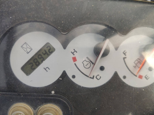 มาใหม่ ถึงไทยแล้วคับ KOMATSU PC 30MR-2 จากญี่ปุ่น สวยมาก โทร.090-986-2521 อ๊อบ