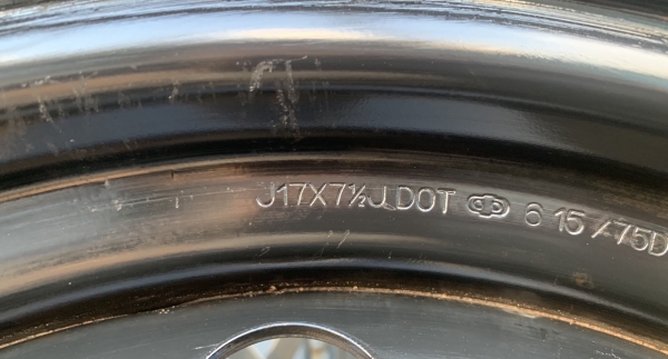 ล้ออะไหล่ 6รู139 ขอบ 17 แถมยาง 265-65-17 Dunlop ปี 13