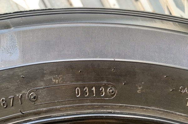 ล้ออะไหล่ 6รู139 ขอบ 17 แถมยาง 265-65-17 Dunlop ปี 13