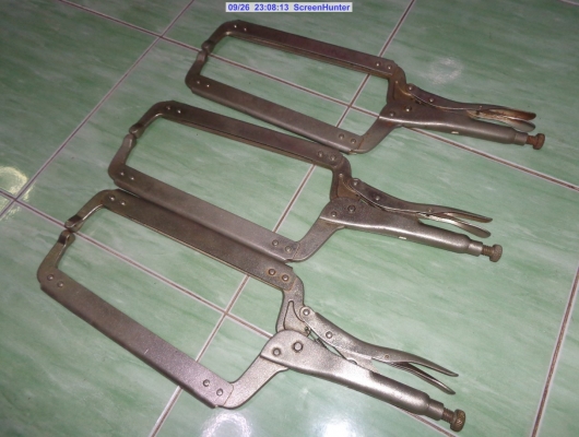 ขายคีมล็อคปากยาว 10นิ้ว งานไต้หวัน ของยังไม่เคยใช้งาน มี3ตัว ขาวเหมา1200