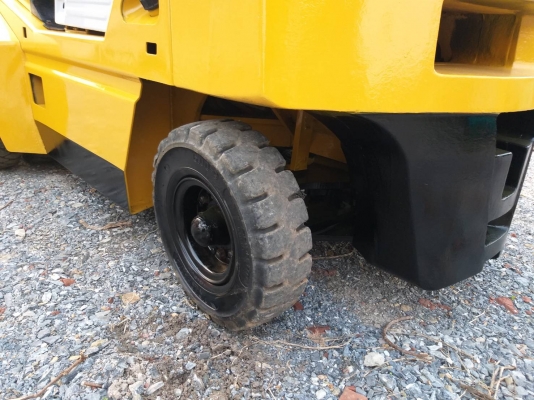 ขายรถยก TCM FD25 Z2S เครื่องดีเซล C240 เสาสูง 4 เมตร งาเท ยกได้ 2.5 ตัน เกียร์ธรรมดา ล้อหน้าคู่ รถนอกนำเข้า ติดต่อ 063-5628992