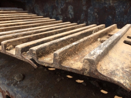 ขายรถปรับสภาพดิน KOMATSU BZ200-1 รถนอกนำเข้าจากญี่ปุ่น สภาพสวยพร้อมใช้