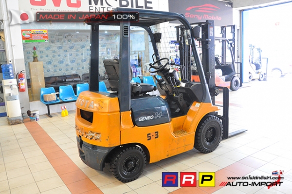 ขายรถโฟล์คลิฟท์มือสอง TOYOTA รุ่น 7FD14-24316 นำเข้าจากประเทศญี่ปุ่น 100\% ไม่เคยใช้งานในไทย