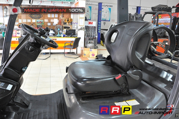 ขายรถโฟล์คลิฟท์มือสอง TOYOTA รุ่น 8FG15-33712 นำเข้าจากประเทศญี่ปุ่น 100\% ไม่เคยใช้งานในไทย