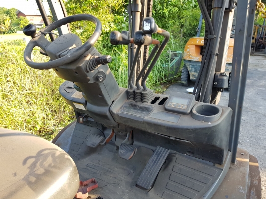 ขายรถยก TOYOTA รุ่น 8FG30