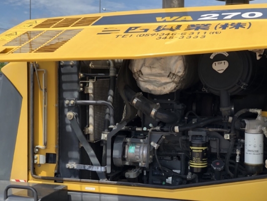 ขายรถตักล้อยาง KOMATSU WA270-6 ปี 2012 นำเข้าเองจากญี่ปุ่น สภาพสวยพร้อมใช้งาน มีVDOการทำงานครับ