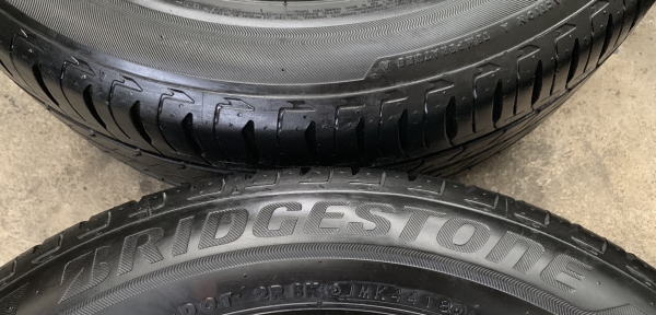 ยางน้องๆป้ายแดง 205-55-16 Bridgestone ปลายปี 18 ดอกยางเต็มๆ ยางน้องๆป้ายแดง 205-55-16 Bridgestone ปลายปี 18 ดอกยางเต็มๆ