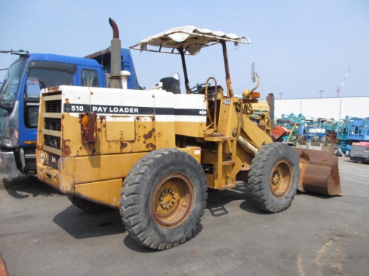 ขายรถตักล้อยาง KOMATSU 510 แขนยาวพิเศษ นำเข้าเองจากญี่ปุ่น สภาพสวยพร้อม ถึงเร็วๆนี้ครับ