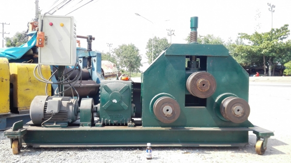 เครื่องดัดโค้งโครงสร้าง ขนาด 4&rdquo; 10 แรง 380V