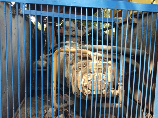 Hitachi 200 บาทสภาพสวยพร้อมใช้ เครื่องปั๊มเยี่ยม เอวแน่น พร้อมบุ้งกี๋