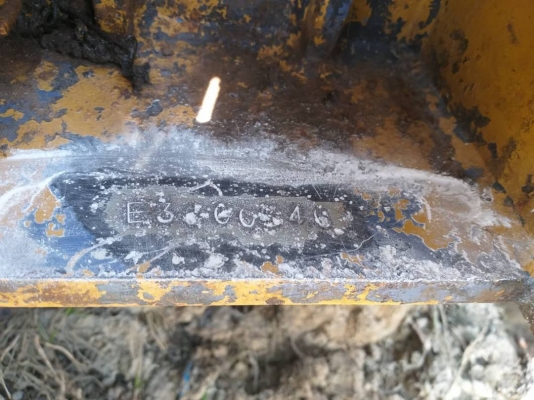 ขาย 299,999 MITSUBISHI  MM30SR เครื่องดี ปั๊มแรง เอวแน่น ช่วงล่างสวย รถสวยพร้อมใช้ เอกสารซื้อขาย รถอยู่ ปทุมธานี สามโคก 090-772-3710 090-772-3708