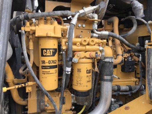 ขายรถตักล้อยาง CAT 950H ปี 2012 นำเข้าเองจากญี่ปุ่น สภาพสวยพร้อมใช้งาน มีVDOการทำงานครับ ขายรถตักล้อยาง CAT 950H ปี 2012 นำเข้าเองจากญี่ปุ่น สภาพสวยพร้อมใช้งาน มีVDOการทำงานครับ