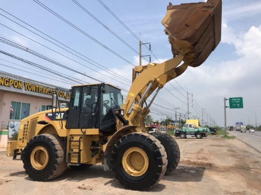 ขายรถตักล้อยาง CAT 950H ปี 2012 นำเข้าเองจากญี่ปุ่น สภาพสวยพร้อมใช้งาน มีVDOการทำงานครับ ขายรถตักล้อยาง CAT 950H ปี 2012 นำเข้าเองจากญี่ปุ่น สภาพสวยพร้อมใช้งาน มีVDOการทำงานครับ