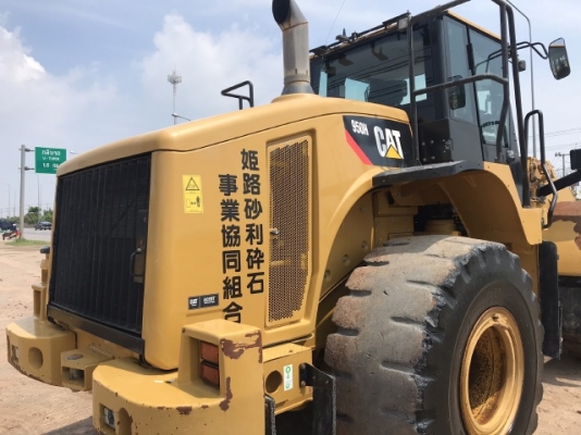 ขายรถตักล้อยาง CAT 950H ปี 2012 นำเข้าเองจากญี่ปุ่น สภาพสวยพร้อมใช้งาน มีVDOการทำงานครับ ขายรถตักล้อยาง CAT 950H ปี 2012 นำเข้าเองจากญี่ปุ่น สภาพสวยพร้อมใช้งาน มีVDOการทำงานครับ