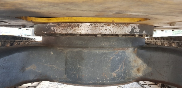 รถขุดโคมัสสุPC40MR2