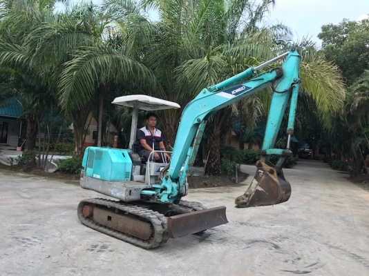 ขายแบคโฮ KOBELCO SK024(เท่าpc30) ครบๆ สวยเดิมจากญี่ปุ่น ทำงานสมบูรณ์ทุกระบบ รับรองไม่ผิดหวัง 245,000