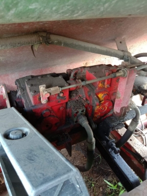 ขาย120.000บาท รถเกี่ยวข้าว สภาพดีพร้อมใช้งาน