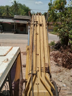 ขายKOMATSU PC200-5 คอลโทรลสั้นไฟครบไม่มีเอกสารราคา 420,000 ขายKOMATSU PC200-5 คอลโทรลสั้นไฟครบไม่มีเอกสารราคา 420,000