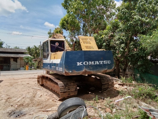 ขายKOMATSU PC200-5 ไฟครบคอลโทรลสั้นไม่มีเอกสารราคา 420,000