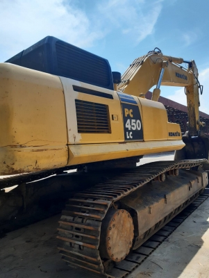 รถขุดมือสอง Komatsu รุ่นใหม่ PC450LC-8R ปี2016  ราคาคันละ 3,990,000บาท ราคาต่อรองได้ มี 2 คัน