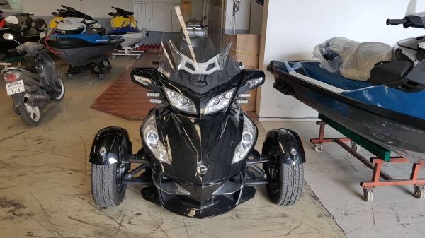 มือสอง Can-am Spider RT-S SE5 2010 สภาพสวยมาก มือสอง Can-am Spider RT-S SE5 2010 สภาพสวยมาก