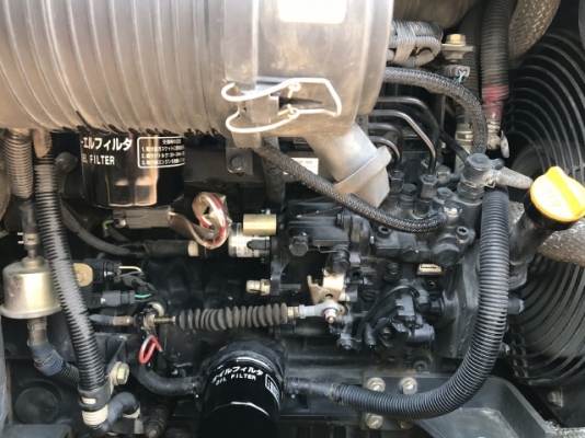 ขายรถขุด KOMATSU PC40MR-2 นำเข้าเองจากญี่ปุ่น สภาพสวยพร้อมใช้ มีVDOการทำงานครับ