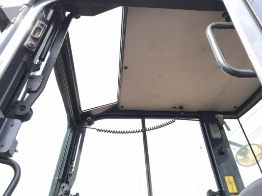 ขายรถขุด KOMATSU PC40MR-2 นำเข้าเองจากญี่ปุ่น สภาพสวยพร้อมใช้ มีVDOการทำงานครับ