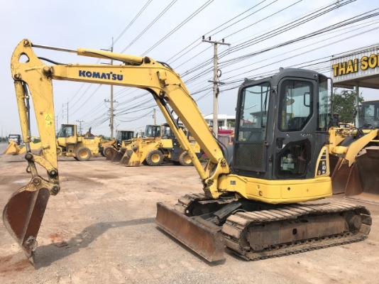 ขายรถขุด KOMATSU PC40MR-2 นำเข้าเองจากญี่ปุ่น สภาพสวยพร้อมใช้ มีVDOการทำงานครับ
