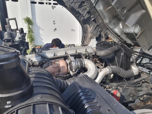 ขาย HINO FM1JKPA 260 แรง ปี 2548 สภาพสวย เครื่องดี สนใจติดต่อสอบถาม 0814825911 พิมพ์ใจ 0863075992 รุ่ง 0617184111 ตั๊ก