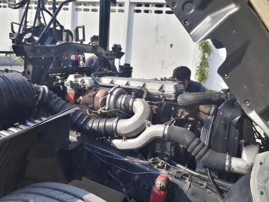 ขาย HINO FM1JKPA 260 แรง ปี 2548 สภาพสวย เครื่องดี สนใจติดต่อสอบถาม 0814825911 พิมพ์ใจ 0863075992 รุ่ง 0617184111 ตั๊ก