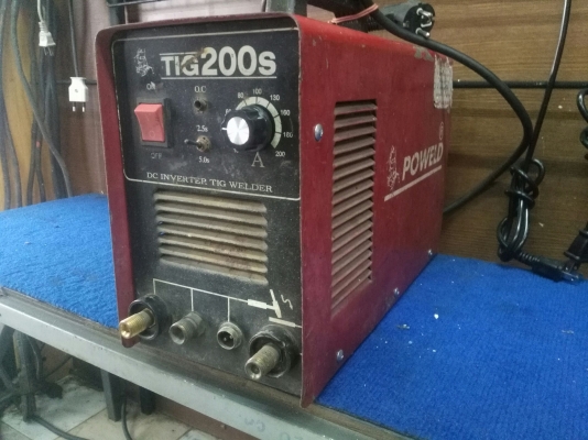 ตู้เชื่อมอาร์ก้อน POWELD TIG 200S