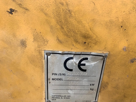 **ขายด่วนรถตัก CAT 950 โกมัตสุจำนวน2คัน ยกคู่พร้อมเล่มทะเบียน***