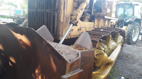 ขายรถดันดิน KOMATSU D85A-12 (D8) นำเข้าจากญี่ปุ่น สภาพสวยพร้อมใช้ 084-5424150 ขายรถดันดิน KOMATSU D85A-12 (D8) นำเข้าจากญี่ปุ่น สภาพสวยพร้อมใช้ 084-5424150