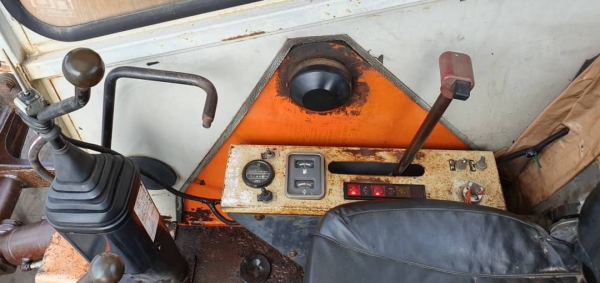 ขายด่วน285,000บาทแบคโฮขนาด5ตันHITACHIEX50เทียบเท่าPC50คลนโทลน้ำมันปั้มนี้วเร็วแรงไม่โหลดเครื่อง 3สูบ อีซูซูรถนอกเพื่งนำเข้ามาใหม่จากญี่ปุ่นยังไม่ได้ใช้ในไทยเลย