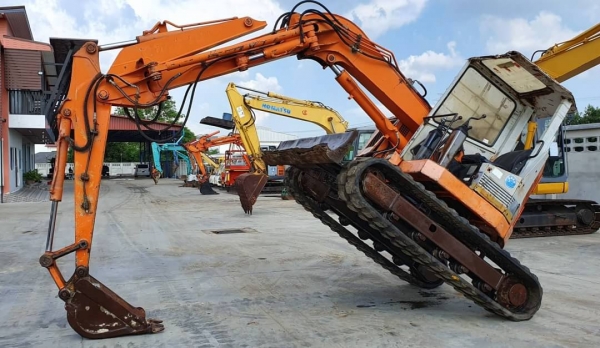 ขายด่วน285,000บาทแบคโฮขนาด5ตันHITACHIEX50เทียบเท่าPC50คลนโทลน้ำมันปั้มนี้วเร็วแรงไม่โหลดเครื่อง 3สูบ อีซูซูรถนอกเพื่งนำเข้ามาใหม่จากญี่ปุ่นยังไม่ได้ใช้ในไทยเลย