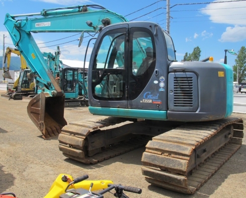 SK135yy04 KOBELCO @1,250,000บาท รถนอกเพิ่งนำเข้ามาใหม่ คอนโทรลน้ำมัน ปั้มนี้ว เครื่องดีปั้มเเรงเร็วแรงไม่โหลดพร้อมใช้ บูมอาร์มสวย ช่วงล่างดี รถสวย เร็วแรง ไม่โหลด รถพร้อมใช้ สนใจคลิ๊ก ☎ 081-989-1989 หรั่งครับ
