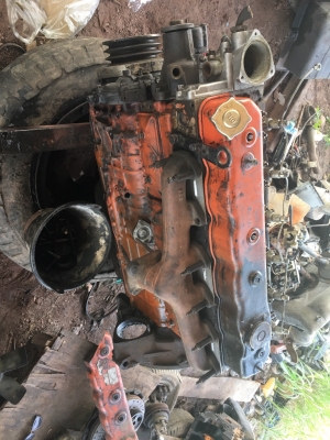 ขายแยกอะไหล่6BG1  ISUZU 175แรง 25000บาท 0816278866 เครื่องไม่ติด