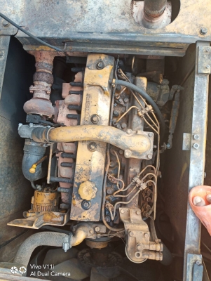 ขาย 495,000 KOMATSU pc 200-5 ซีเรียลสูง คอลโทลสั้น ไฟฟ้าครบ เครื่องดี ปั้มแรง เอวแน่น ช่วงล่างเต็ม รถสวยพร้อมใช้ เอกสารซื้อขาย รถอยู่ กบินบุรี 090-772-3710 090-772-3708