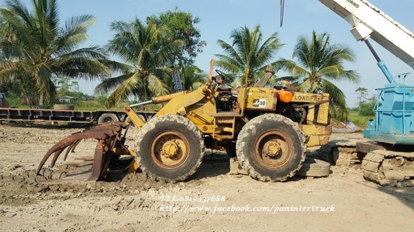 สินค้าเก่านอก ขายถูกด่วนๆ รถตักล้อยางKOMATSU JH30Bขับเคลื่อน2เพลา /เลี้ยวล้อ /สินค้าเก่านอก ขายตามสภาพ