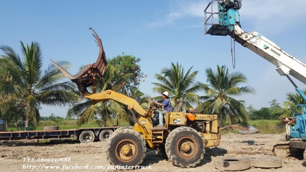 สินค้าเก่านอก ขายถูกด่วนๆ รถตักล้อยางKOMATSU JH30Bขับเคลื่อน2เพลา /เลี้ยวล้อ /สินค้าเก่านอก ขายตามสภาพ