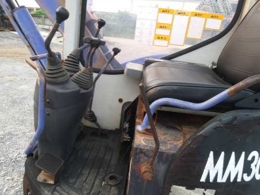 ขายรถแมคโค MITSUBISHI MM30SR แทรคยาง คอนโทรลสั้น บูมออฟเซ็ต ติอต่อ 098-7962549