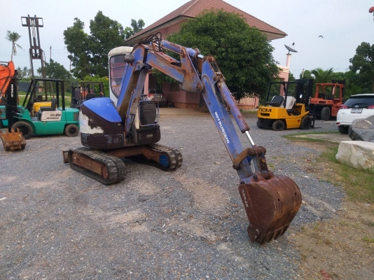 ขายรถแมคโค MITSUBISHI MM30SR แทรคยาง คอนโทรลสั้น บูมออฟเซ็ต ติอต่อ 098-7962549