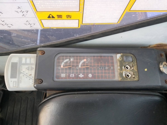 ขายรถแมคโค MITSUBISHI MM30SR แทรคยาง คอนโทรลสั้น บูมออฟเซ็ต ติอต่อ 098-7962549