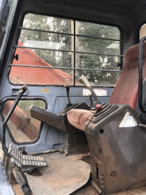 ขายHITACHI EX120 สภาพสวยราคา 450,000 ขายHITACHI EX120 สภาพสวยราคา 450,000