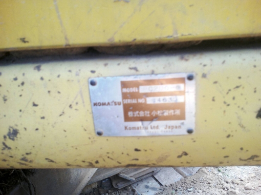 ขายKOMATSU PC200-6 ไฟตัดเครื่องดีไม่มีไอ ปั้มแรงช่วงล่างดีเอกสารเล่มราคา 470,000
